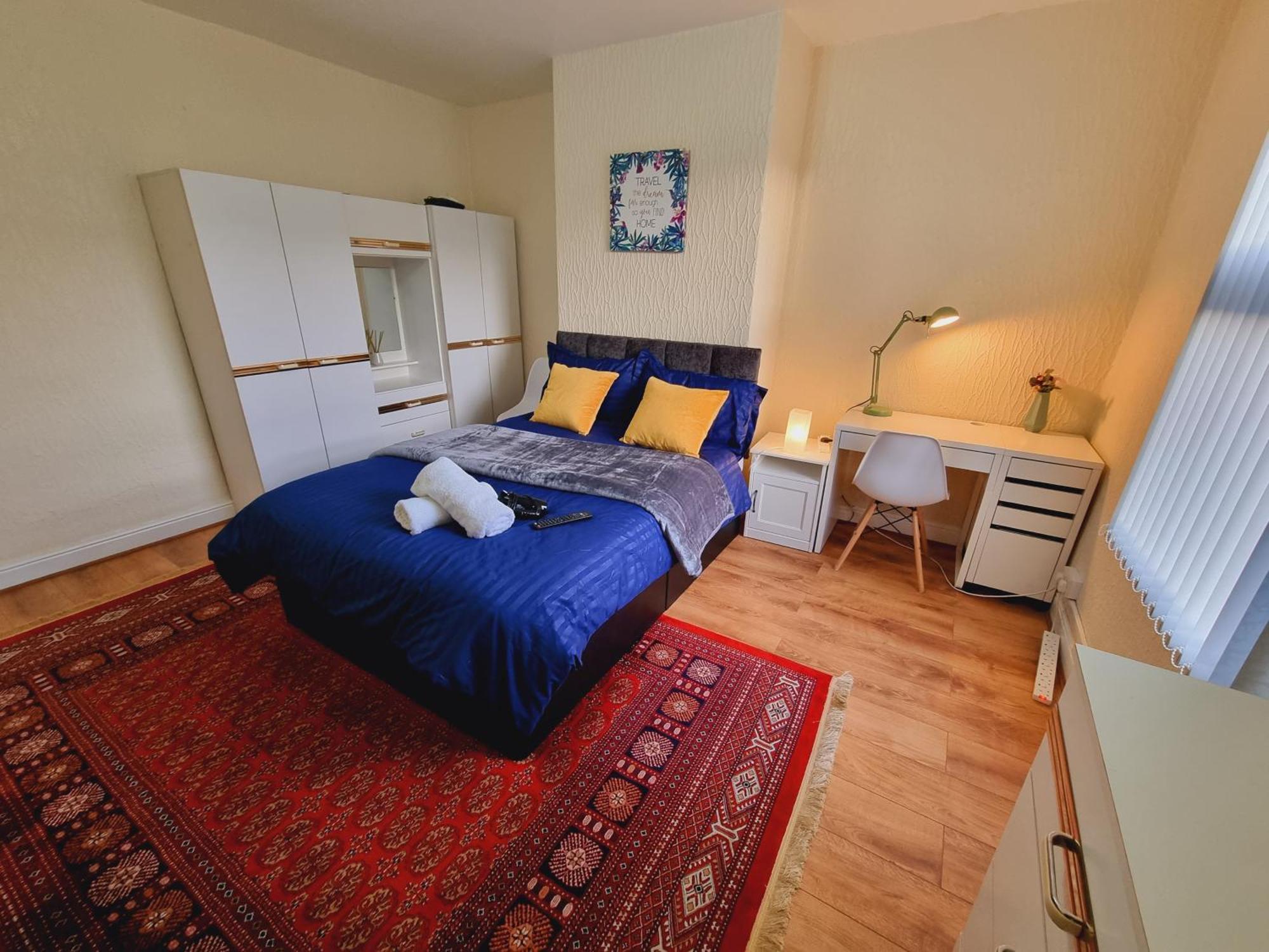 Bright Sunny, Double Bed With Garden, Tv And Wi-Fi Hotel Лийдс Екстериор снимка