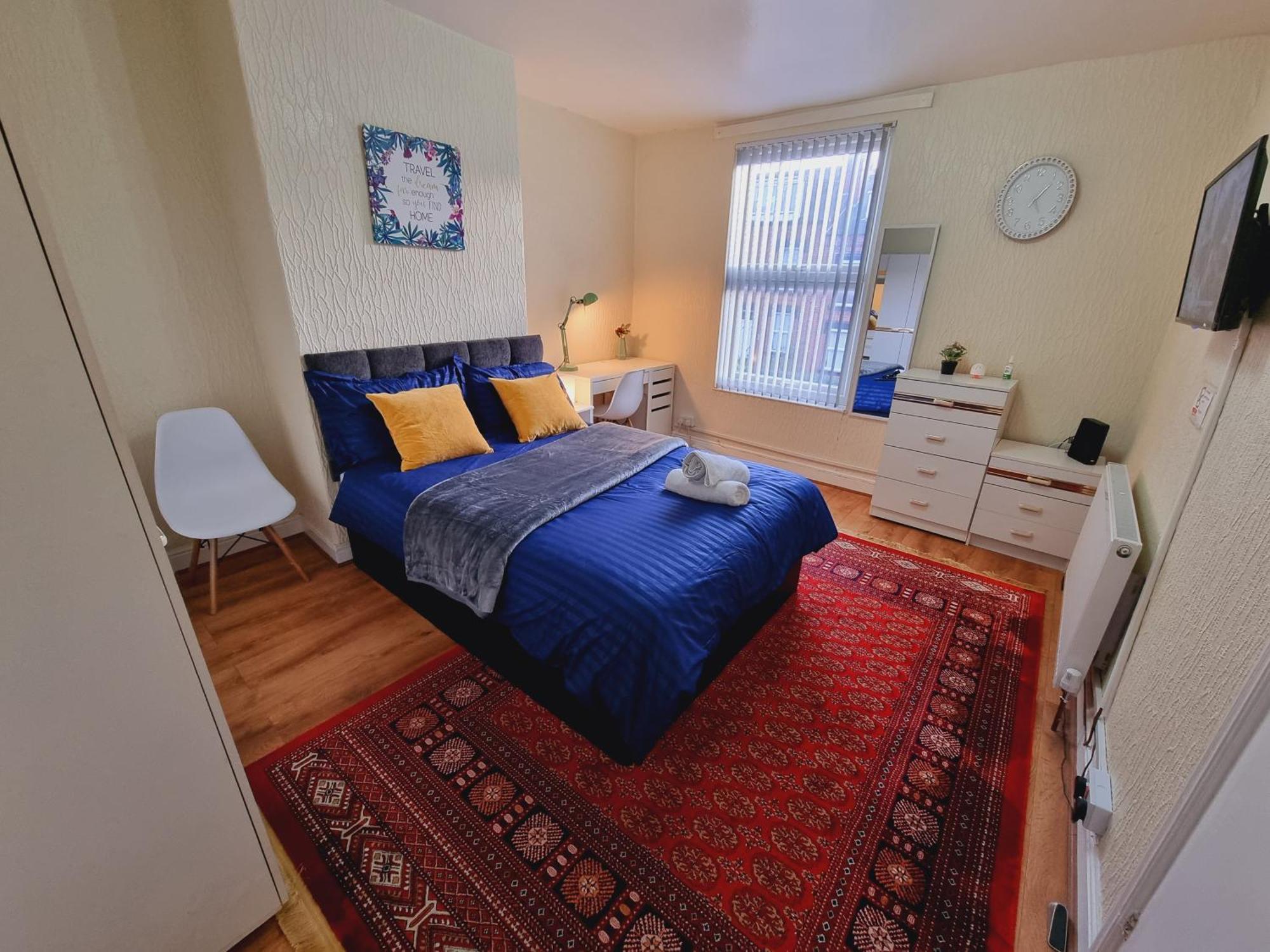 Bright Sunny, Double Bed With Garden, Tv And Wi-Fi Hotel Лийдс Екстериор снимка